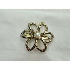 Vintage 1960s Brutalist Style Sculptural Flower Brooch